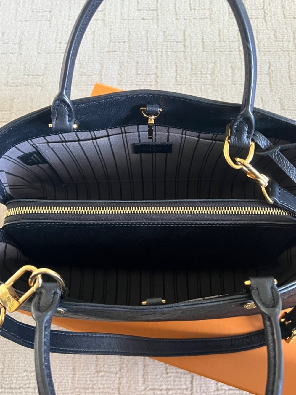 Louis Vuitton Montaige Black MM Empreint Noir Black Tote Bag - Picture 9 of 16